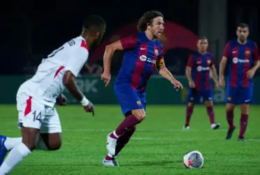 Carles Puyol en un partido con los Barça Legends