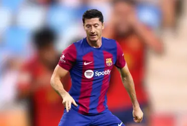 El Barça está pasando por una crisis en la ofensiva muy importante ya que sus delanteros no pueden convertir con facilidad y Lewandowski hace meses que ve puerta