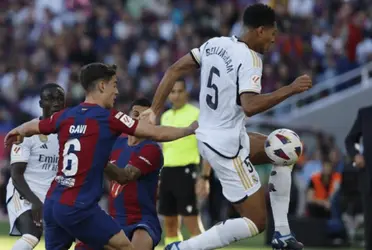 El conguito blaugrana se quedó en el segundo tiempo y el Real Madrid lo aprovechó de la mano de Bellingham 