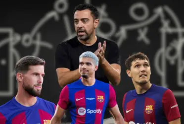 El entrenador del Barça estaría planeando poner una línea de tres defensores para tener mucha gente por el medio y dar más libertad a otros jugadores 