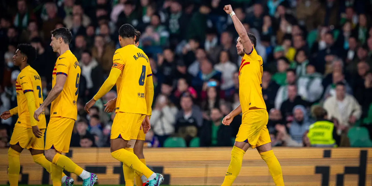 Ferran Torres salva al Barça con su triplete vs Betis y ante el árbitro 