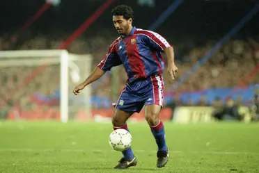 Romário jugando El Clásico de 1994 en el Camp Nou