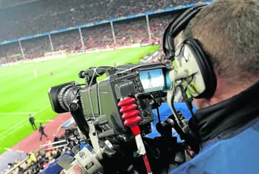 Un cámara grabando un partido del Barça